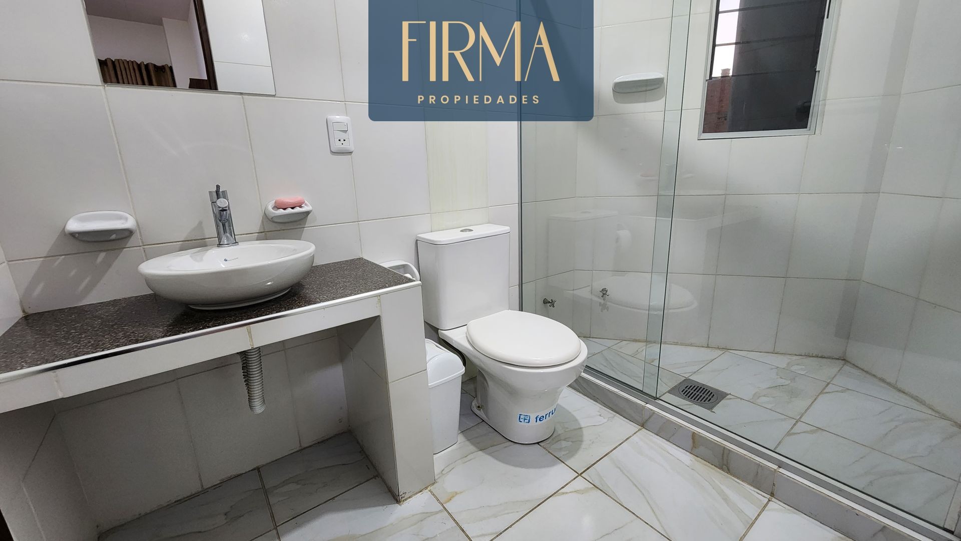 Departamento en Miraflores en La Paz 1 dormitorios 2 baños  Foto 8