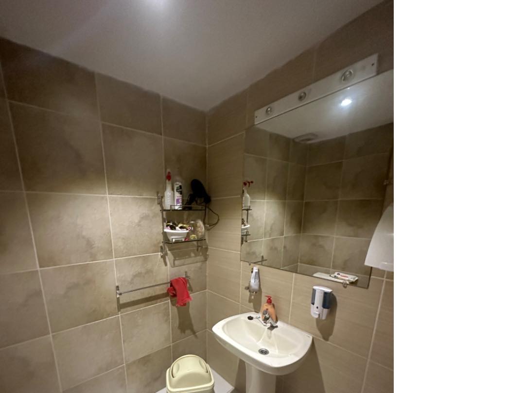 Departamento en Achumani en La Paz 3 dormitorios 2 baños 1 parqueos Foto 22