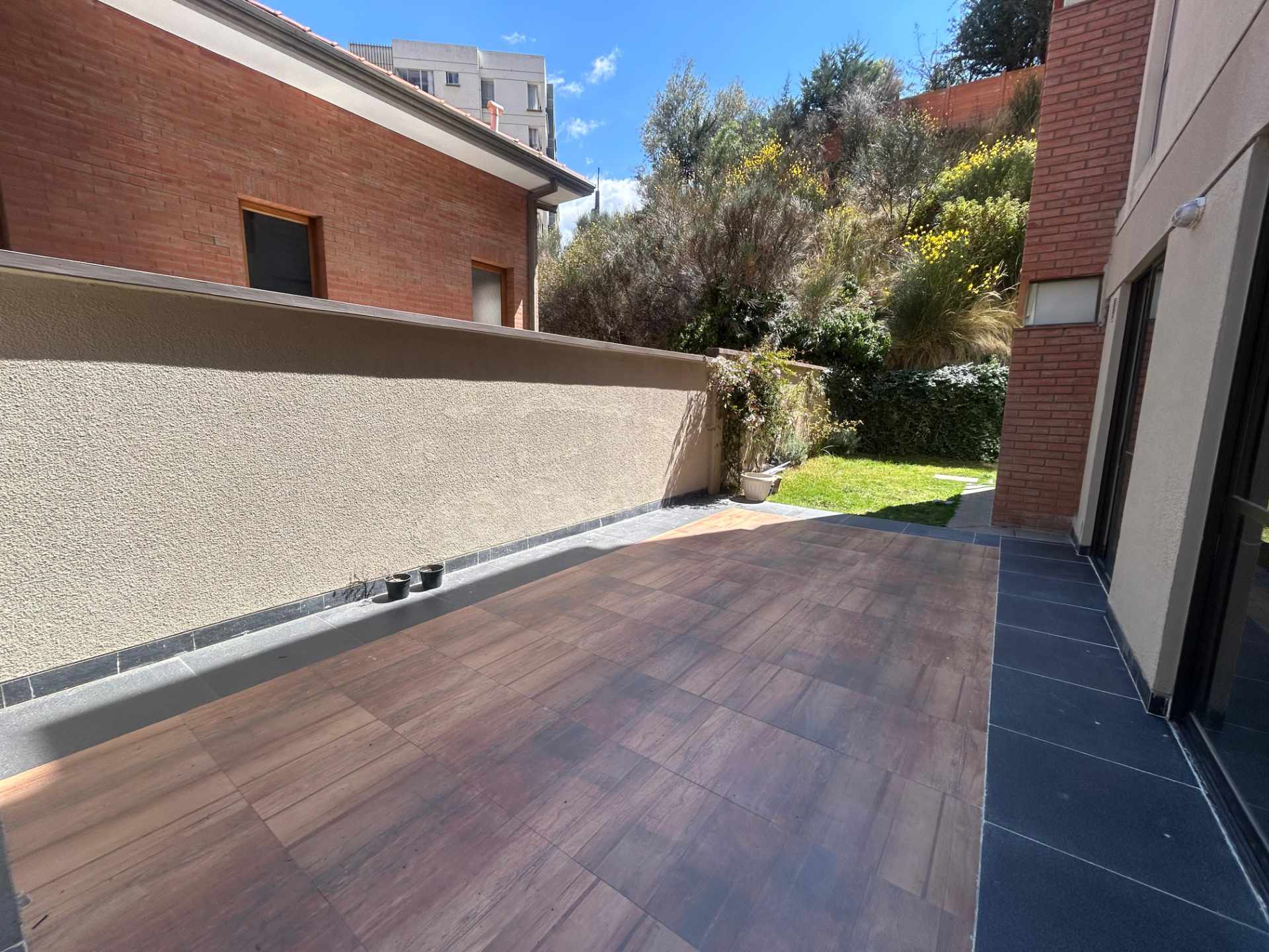 Departamento en Achumani en La Paz 3 dormitorios 3 baños 2 parqueos Foto 3