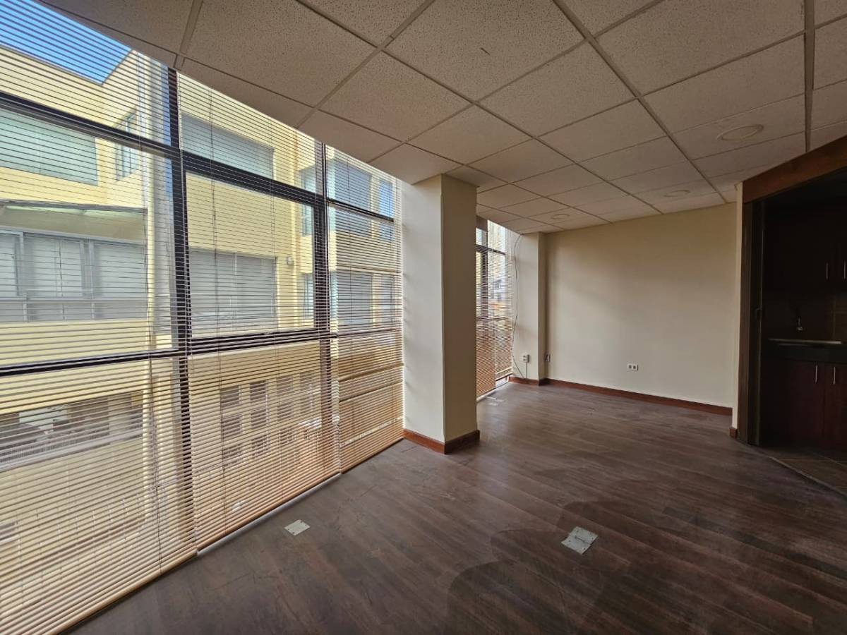 Edificio en San Miguel en La Paz 36 dormitorios 21 baños 7 parqueos Foto 27