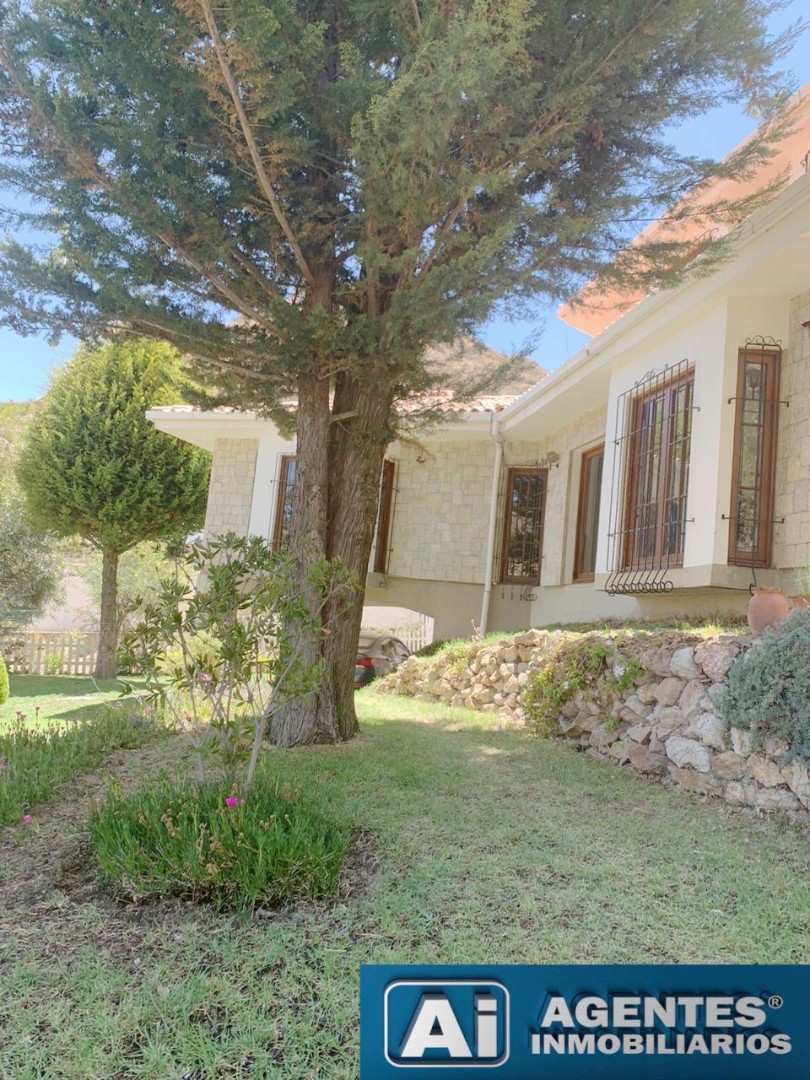 Casa en AlquilerLA FLORIDA HERMOSA RESIDENCIA EN ALQUILER 4 dormitorios 4 baños 4 parqueos Foto 21