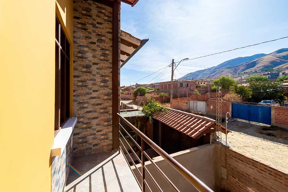 Casa en Sacaba en Cochabamba 3 dormitorios 2 baños 1 parqueos Foto 7