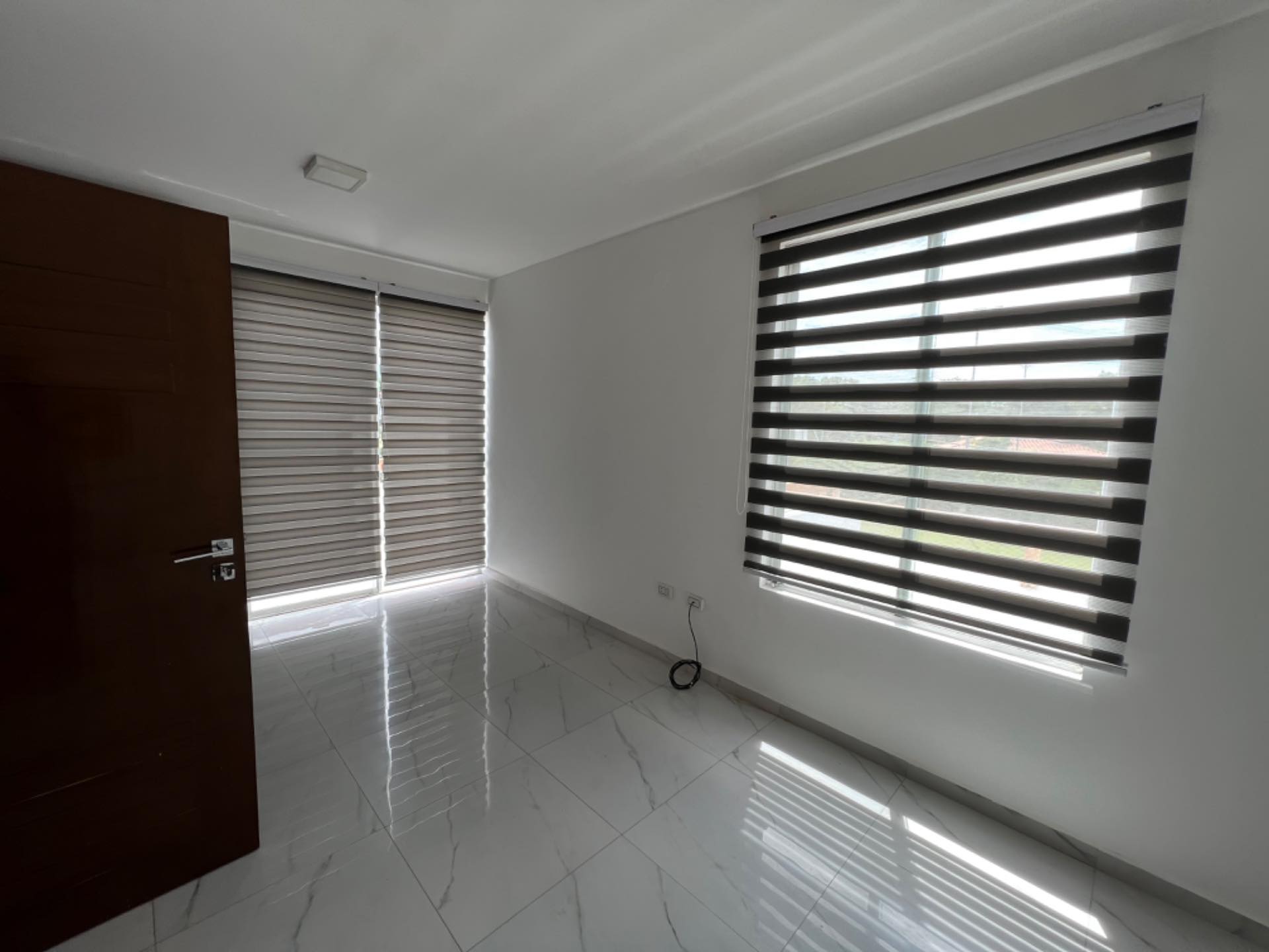 Casa en AlquilerCONDOMINIO LOS PARQUES DEL URUBO I 4 dormitorios 5 baños 3 parqueos Foto 18