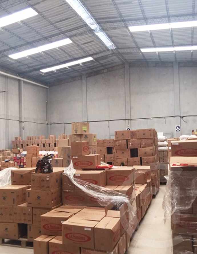 Galpón Zona norte, Remanso 8vo anillo Foto 4