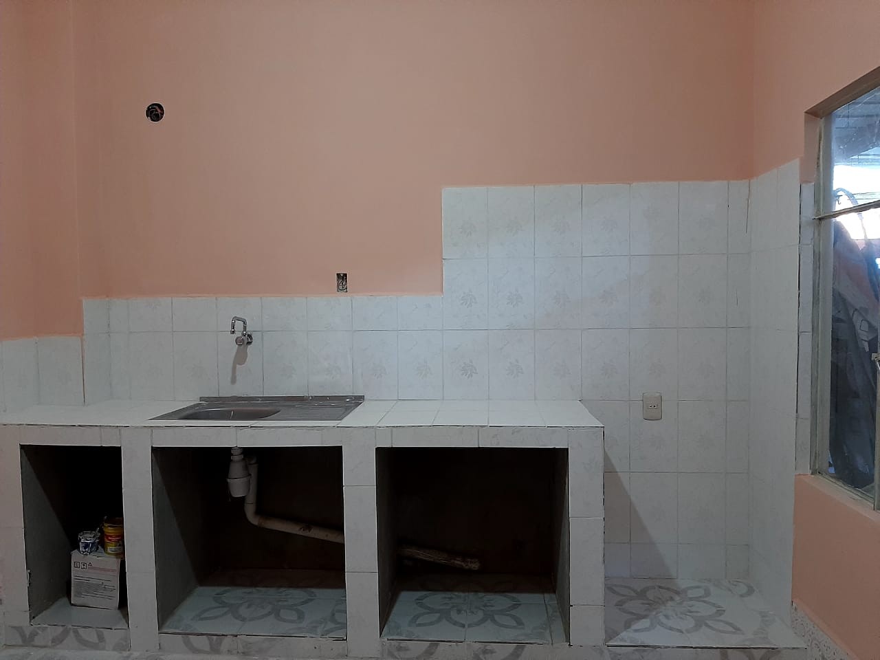 Local comercial en AnticréticoZona pampahasi Av. Circunvalación A Nro 81 Foto 3