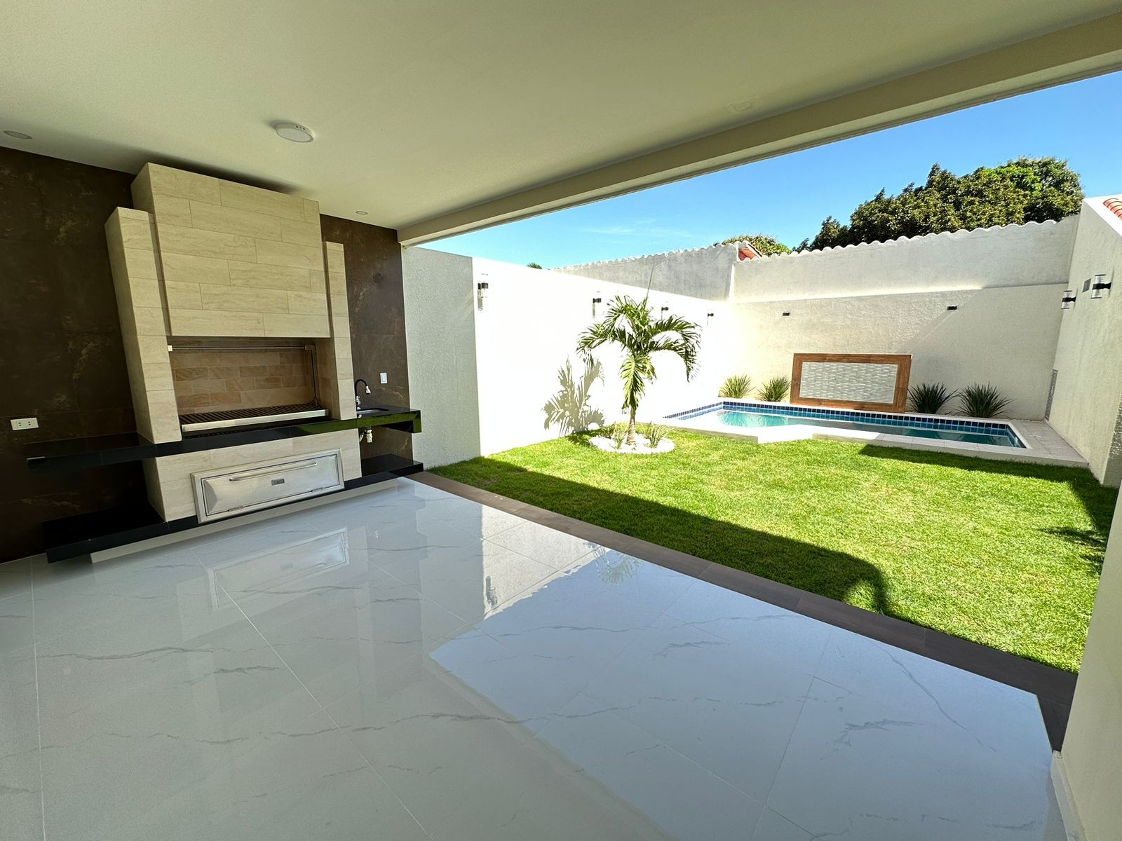 Casa en VentaSANTOS DUMONT ENTRE 3ER Y 4TO ANILLO 4 dormitorios 5 baños 2 parqueos Foto 5