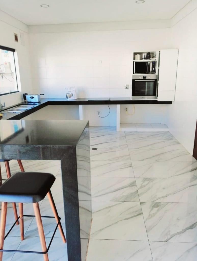 Casa en Venta¨CONDOMINIO MUNICH¨ Av. Beni 8vo Anillo, detrás de la Sede de Blooming Foto 11