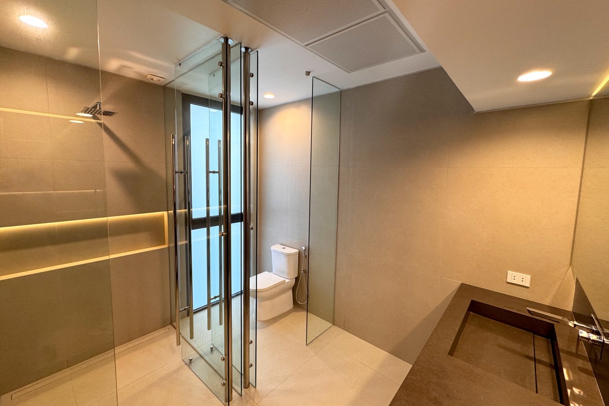 Departamento en VentaEquipetrol plaza Italia entre 2do y 3er anillo  2 dormitorios 3 baños 2 parqueos Foto 28