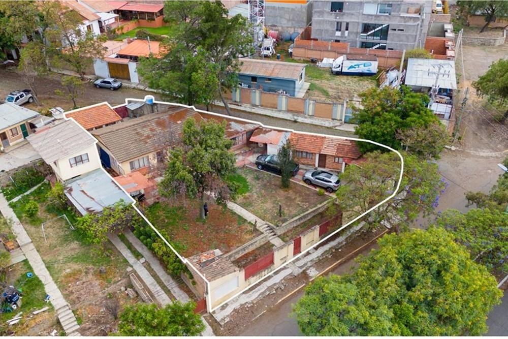 Terreno en VentaAv. Augusto Guzmán Martínez a 1 cuadra de la segunda Circunvalación Foto 28