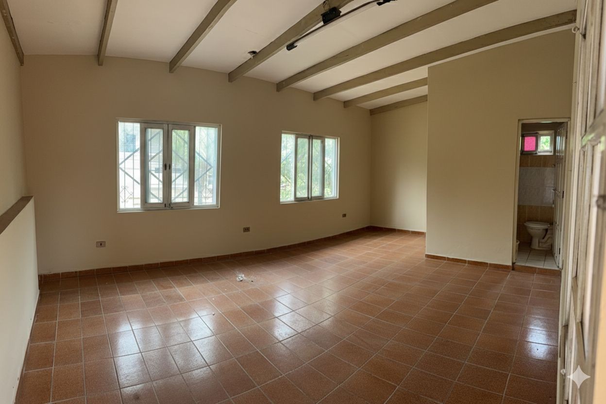 Casa en AlquilerAv. Beni, 3 er aniilo,  Universidad Domindo Sabio 10 dormitorios 6 baños 4 parqueos Foto 8