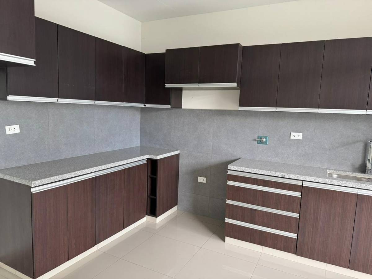 Casa en VentaCond. Barcelona Foto 2