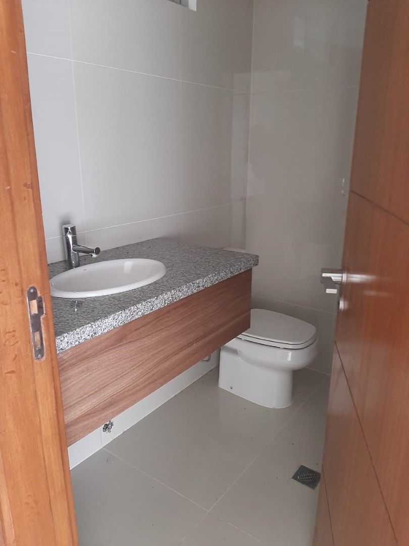 Local comercial en Venta4to anillo frente al Ventura Mall Foto 8