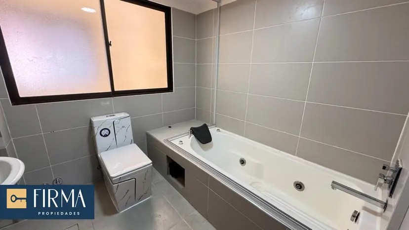 Casa en AlquilerCalle 12 de Achumani Foto 15