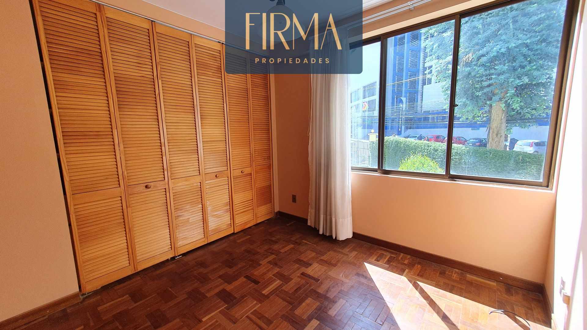 Departamento en VentaLOS PINOS FRENTE A IMPUESTOS NACIONALES 3 dormitorios 4 baños 1 parqueos Foto 13