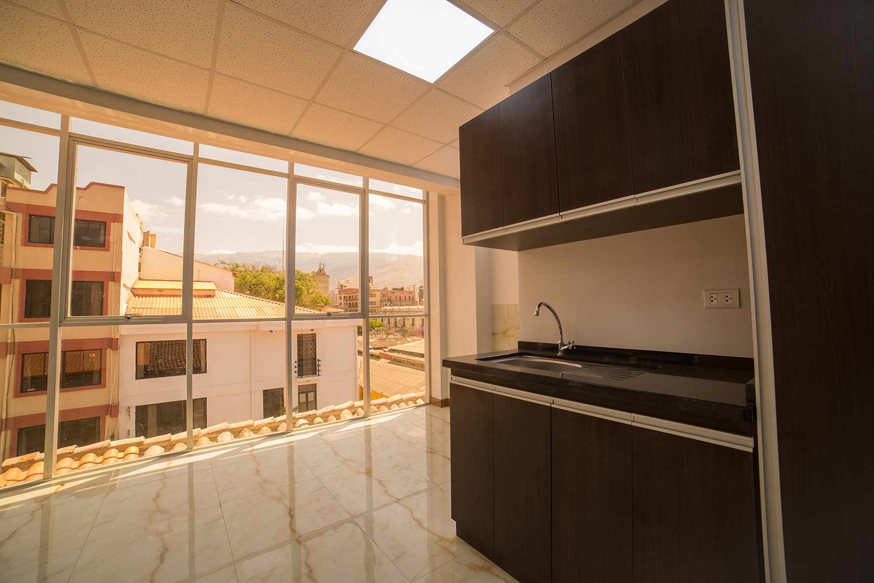 Oficina en AlquilerCalle Jordán entre 25 de Mayo y Esteban Arce Foto 16