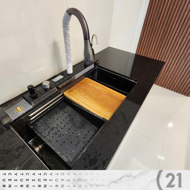 Casa en VentaCasa a estrenar en venta (Av. Alemana 7mo. anillo) 4 dormitorios 3 baños 2 parqueos Foto 20