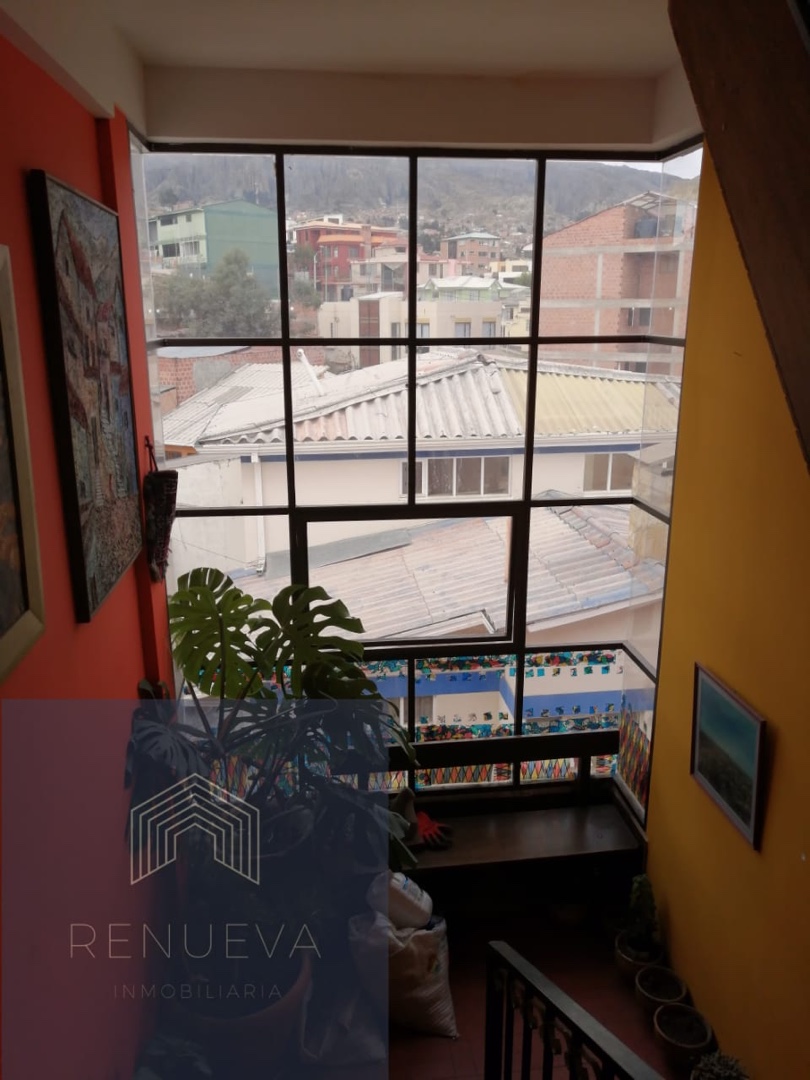 Departamento en Chasquipampa en La Paz 5 dormitorios 4 baños 1 parqueos Foto 2