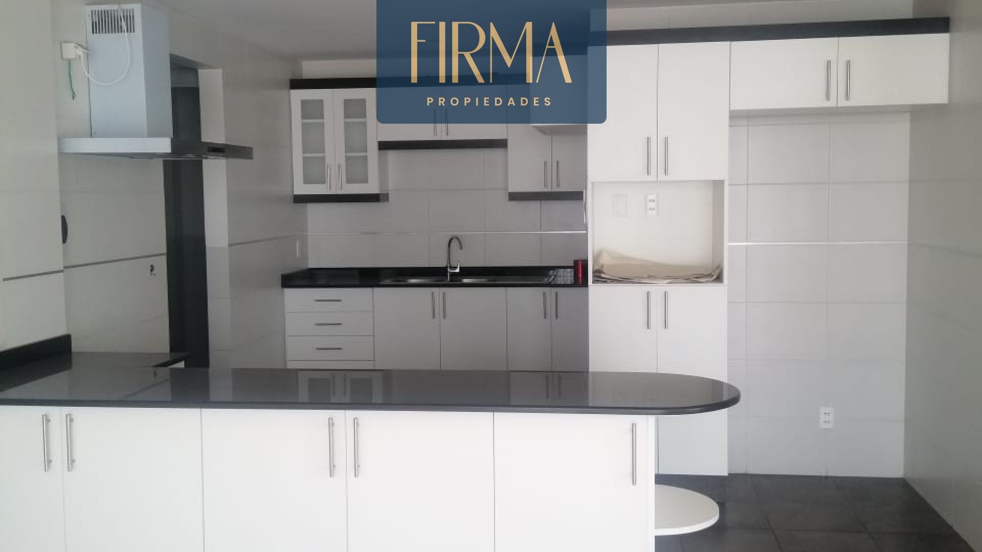 En Alquiler a $us 650 Foto 10