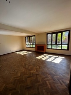 Casa en VentaKOANI CALLE 7 CASA LLENA DE SOL  3 dormitorios 3 baños 5 parqueos Foto 4