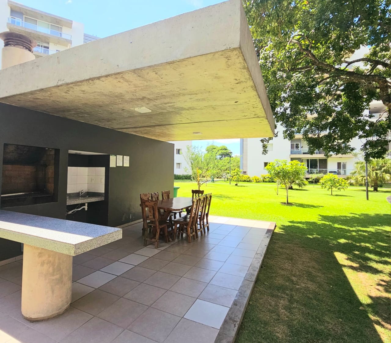 Departamento Av Pirai entre 4 y 5to anillo DEPARTAMENTO EN ALQUILER – COND VISTA VERDE Foto 19