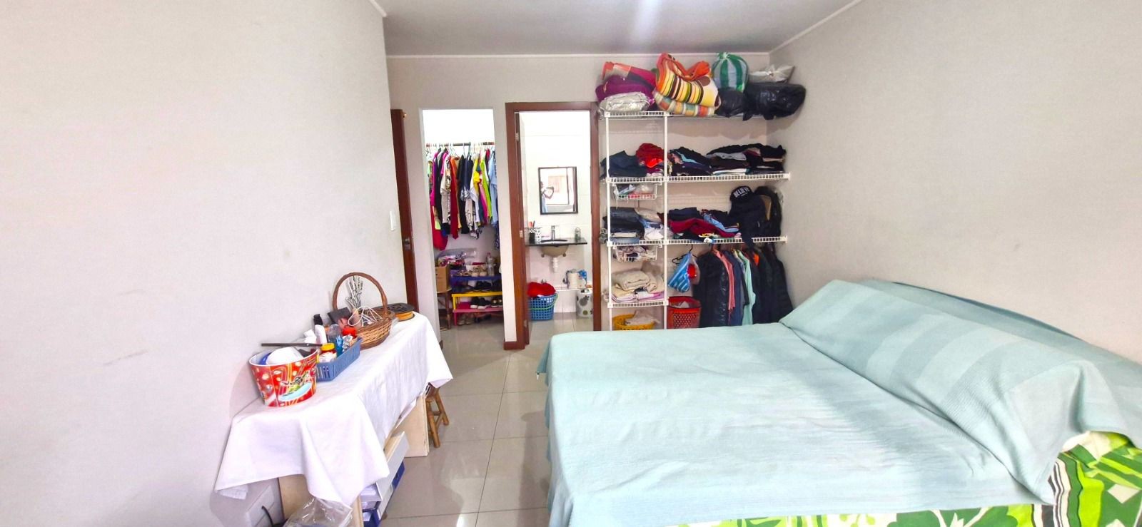 Departamento en VentaAV BANZER 8° ANILLO ZONA REMANSO AV BANZER NORTE 3 dormitorios 2 baños 1 parqueos Foto 2