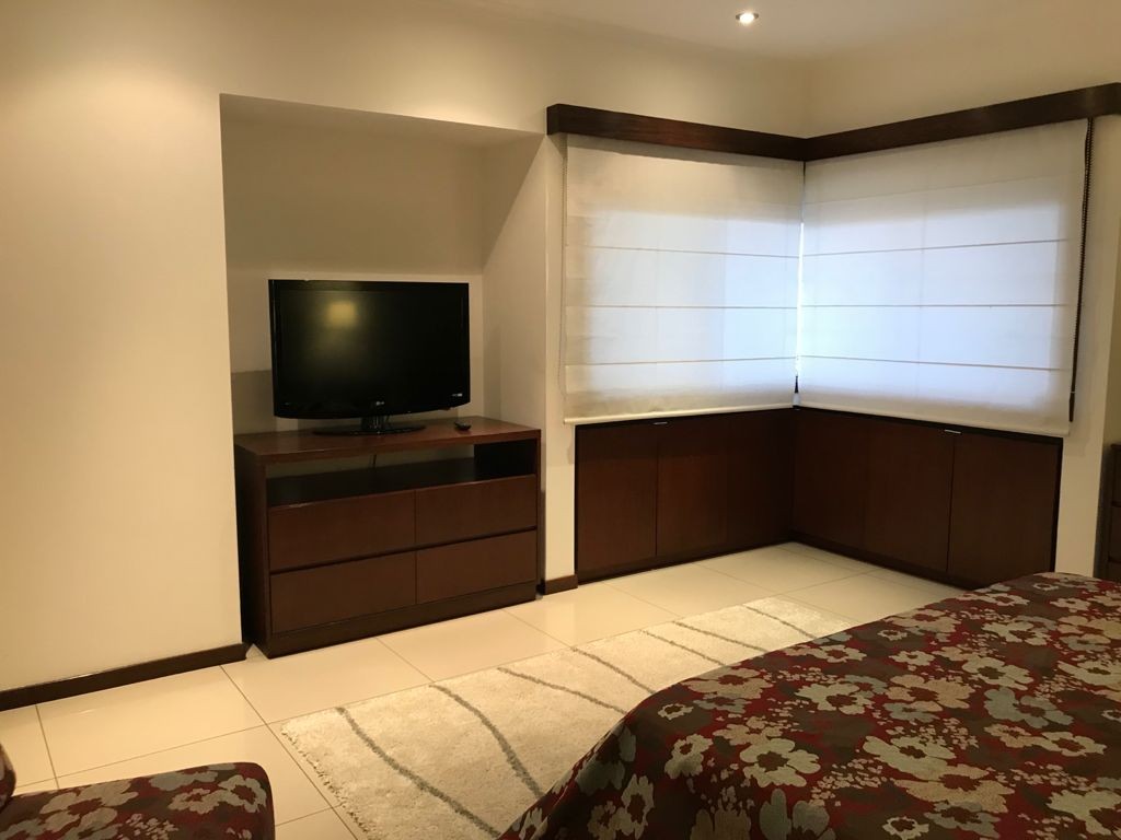 En Alquiler a $us 2,500 Foto 8