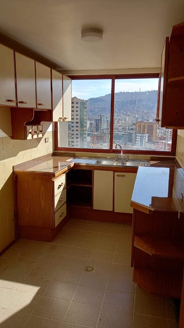 Departamento en VentaMiraflores - Calle Cuba  Foto 14