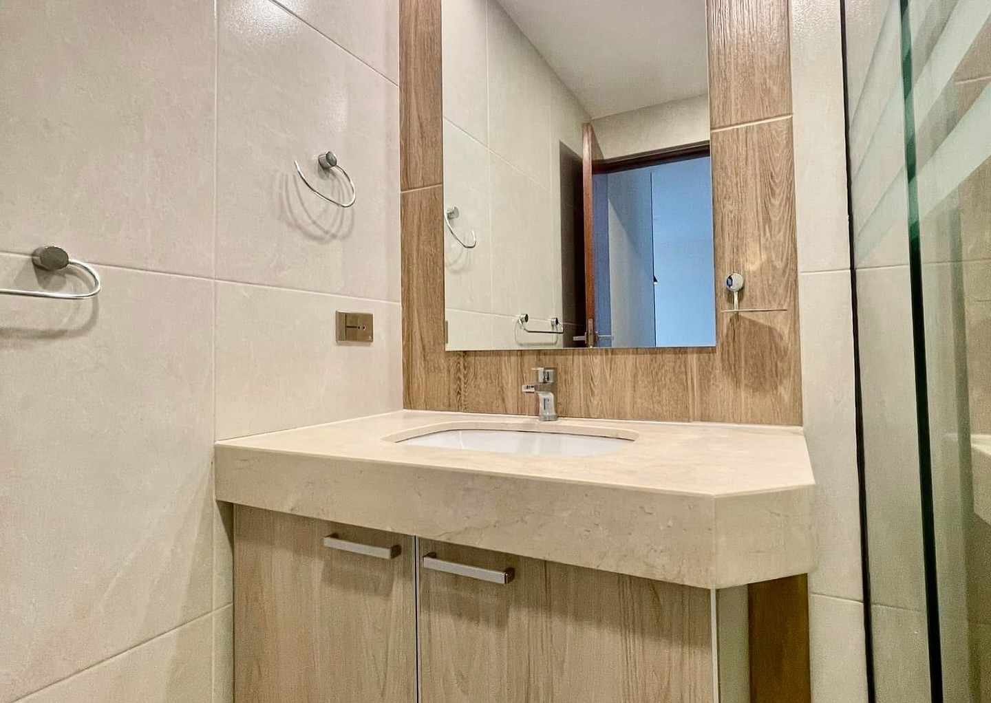 Departamento en AlquilerEDIFICIO MACORORO 12 1 dormitorios 1 baños  Foto 6