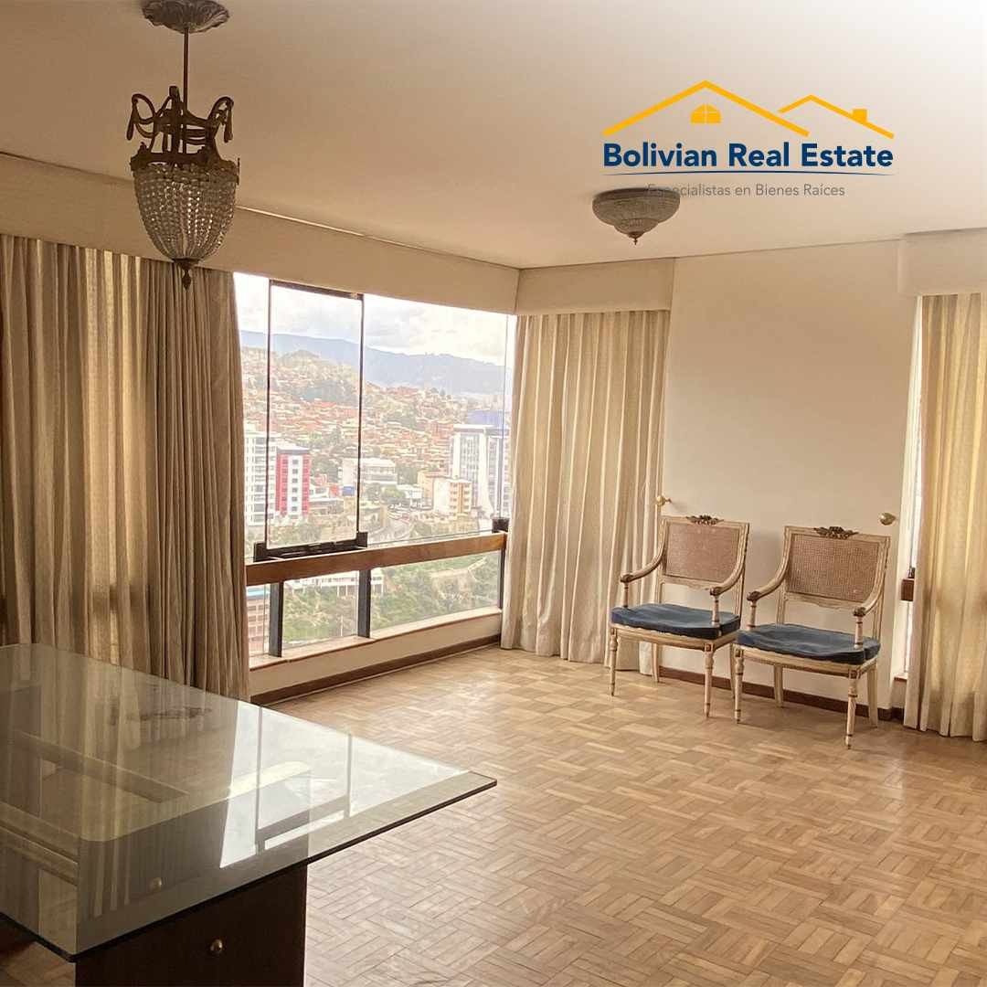 Departamento en VentaDEPARTAMENTO DE 2 DORMITORIOS EN VENTA SOBRE LA AV. ARCE 2 dormitorios 2 baños 1 parqueos Foto 1