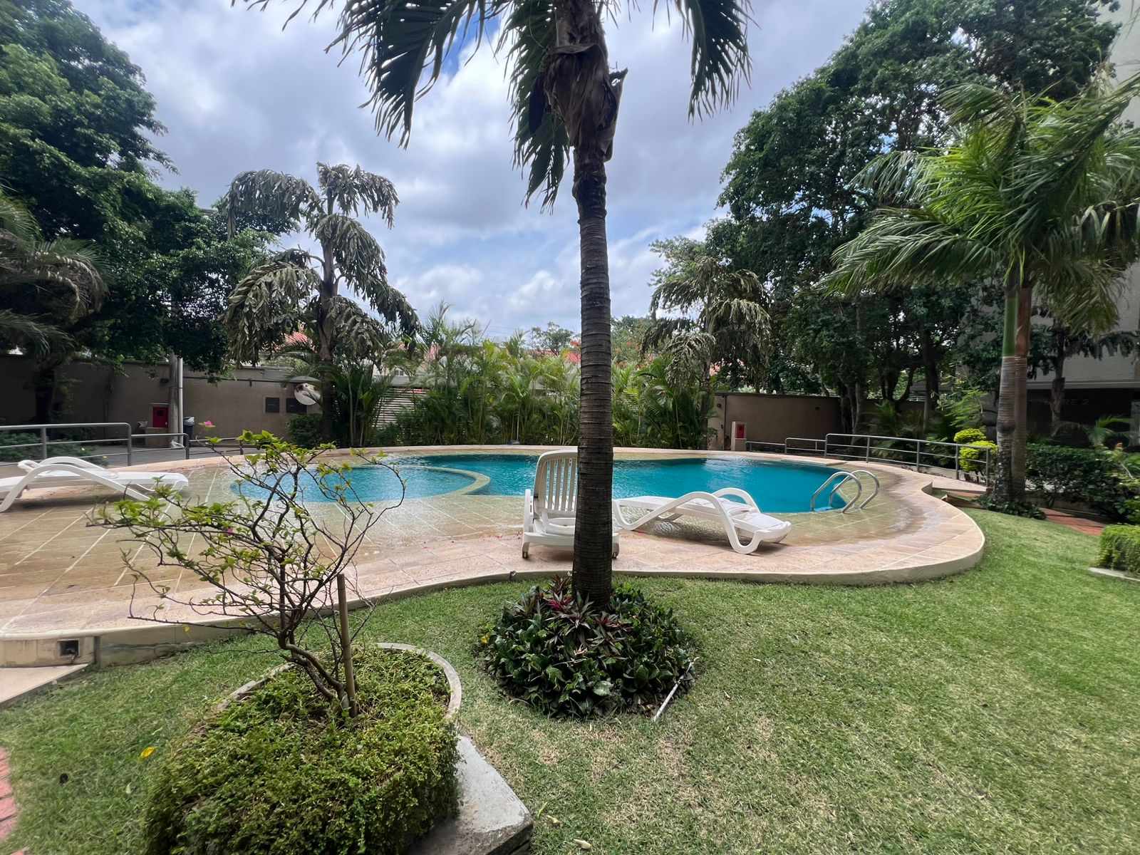 Departamento 4TO Y 5TO ANILLO AV ROCA Y CORONADO Foto 3