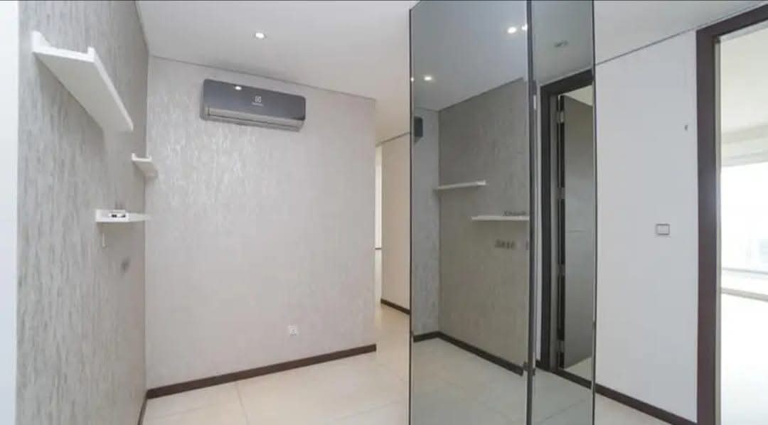 Departamento en Entre 3er y 4to anillo Norte en Santa Cruz de la Sierra 3 dormitorios 3 baños 1 parqueos Foto 12