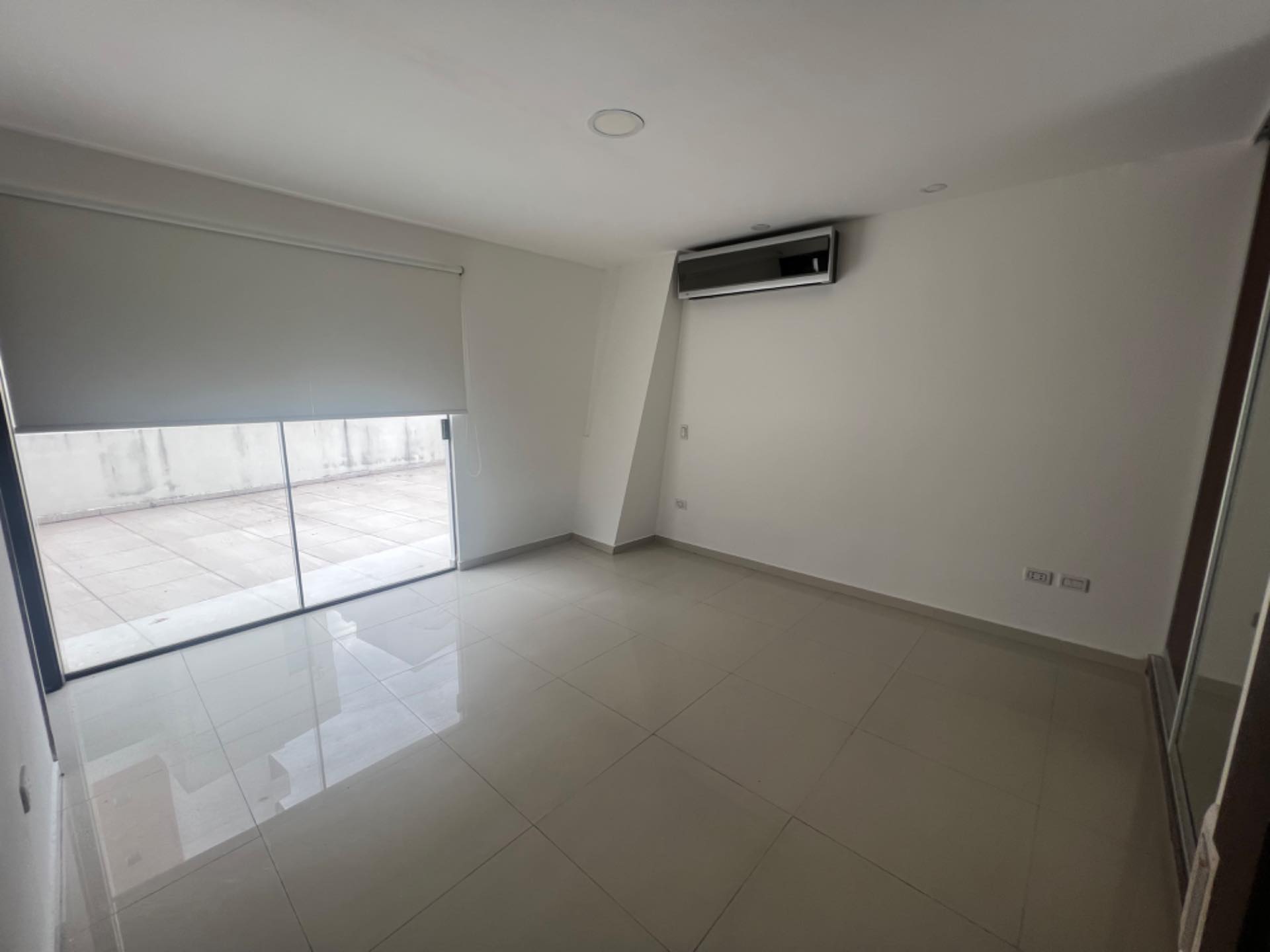 Departamento en Centro en Santa Cruz de la Sierra 3 dormitorios 3 baños 2 parqueos Foto 19