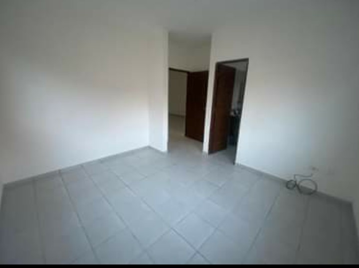 Casa en Entre 6to y 7mo anillo Sur en Santa Cruz de la Sierra 3 dormitorios 2 baños 2 parqueos Foto 4