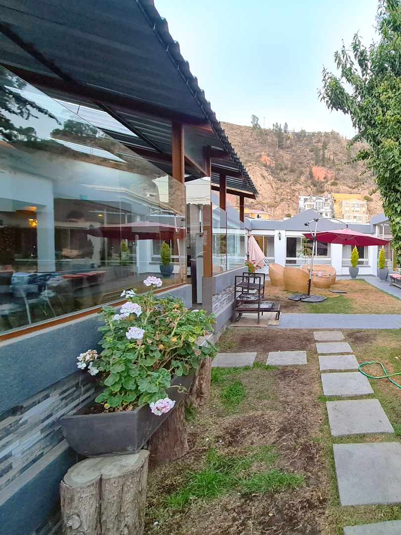 Terreno en Irpavi en La Paz    Foto 9