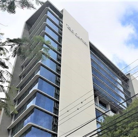 Oficina en AlquilerEDIFICIO TOP CENTER - SOBRE AV. BENI, 2DO ANILLO 1 dormitorios 4 baños 1 parqueos Foto 6