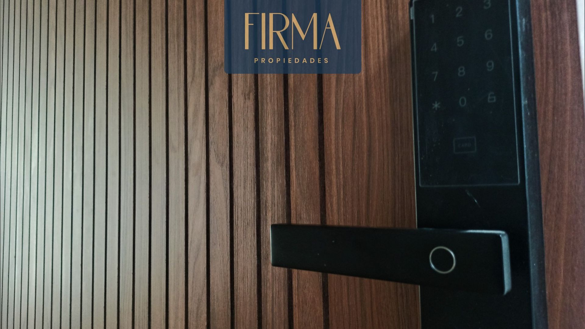 Departamento en Calacoto en La Paz 3 dormitorios 4 baños 1 parqueos Foto 2