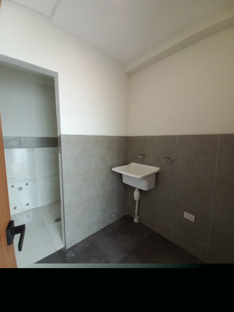 En Venta a $us 245,000 Foto 13