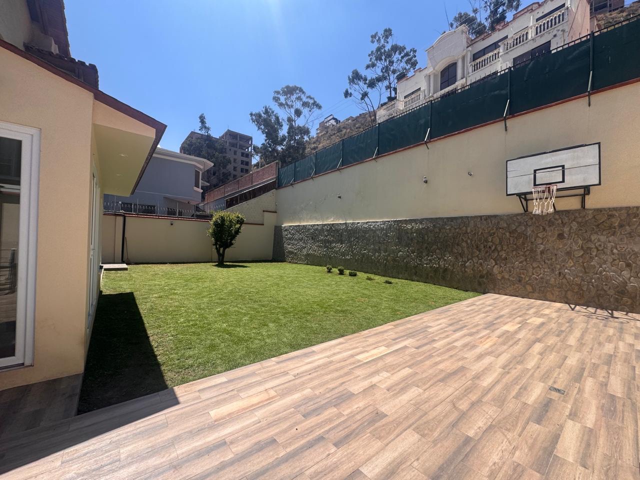 Casa en Irpavi en La Paz 5 dormitorios 5 baños 4 parqueos Foto 36