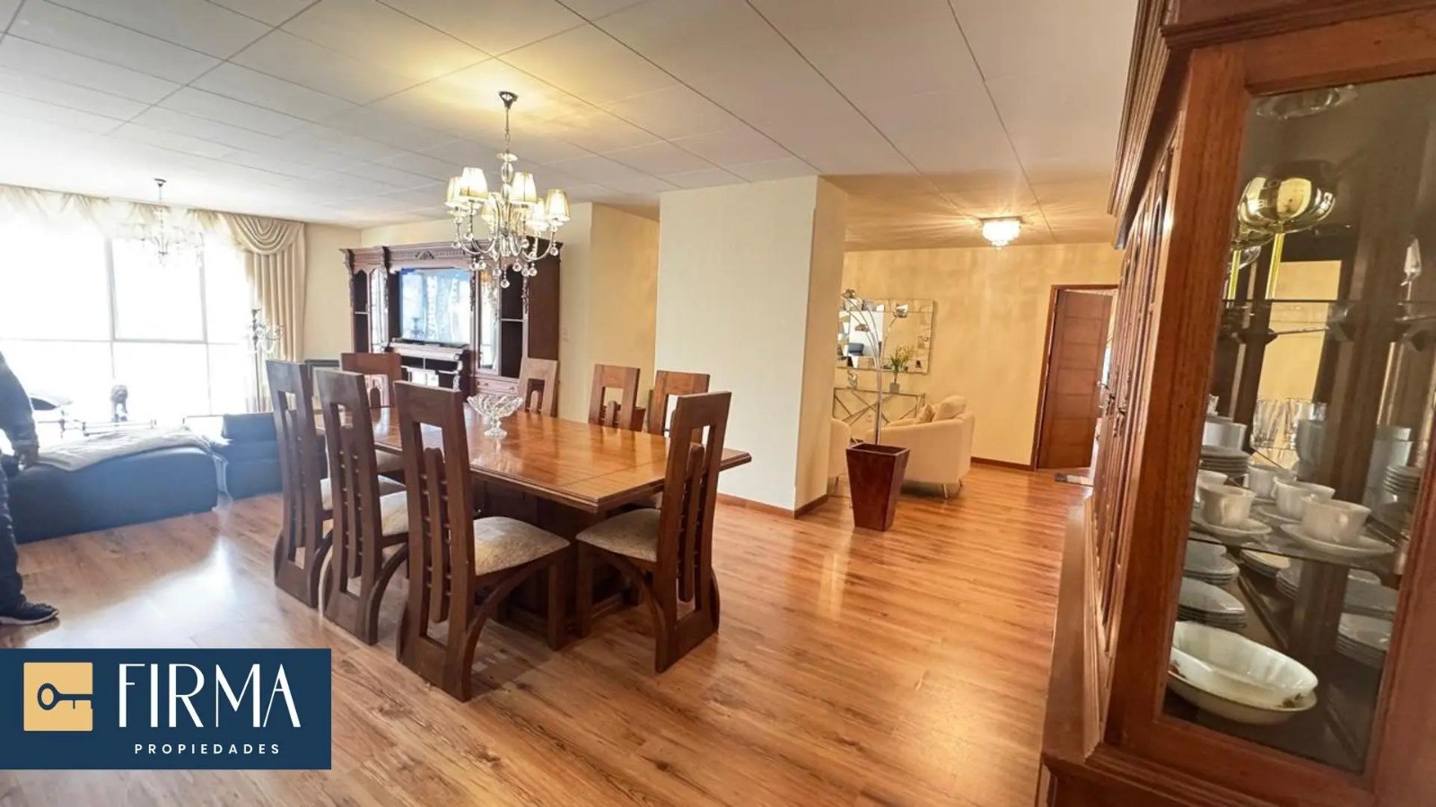 Departamento DEPARTAMENTO EN ALQUILER EN SOPOCACHI AMOBLADO Y EQUIPADO Foto 2