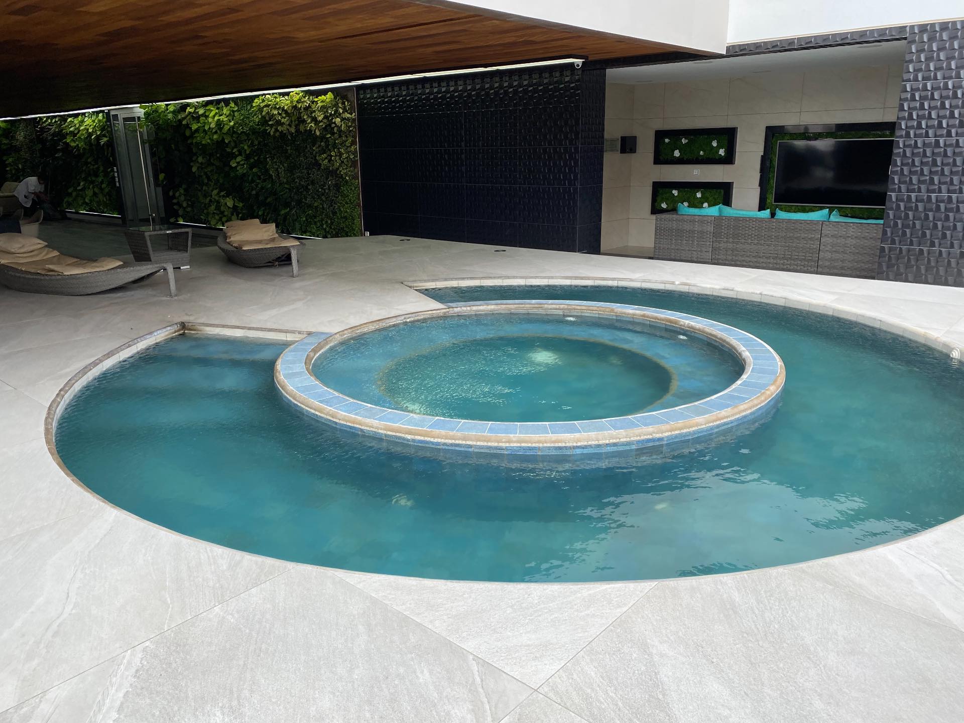 Departamento en VentaEdificio Madero Residence , Calle 6 Oeste esq. Enrique Finot  , Equipetrol  Foto 37