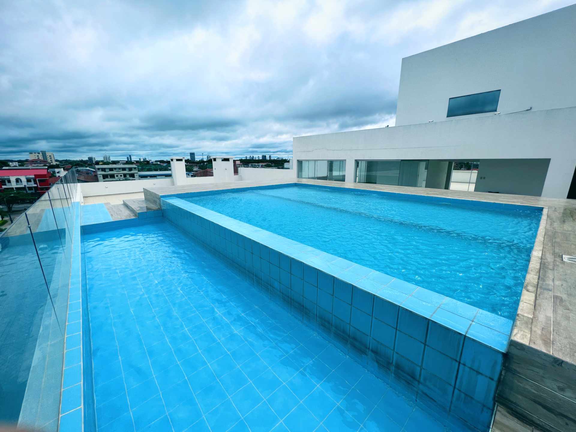 Departamento en AlquilerAv. Pirai 4° anillo 2 dormitorios 3 baños 1 parqueos Foto 10