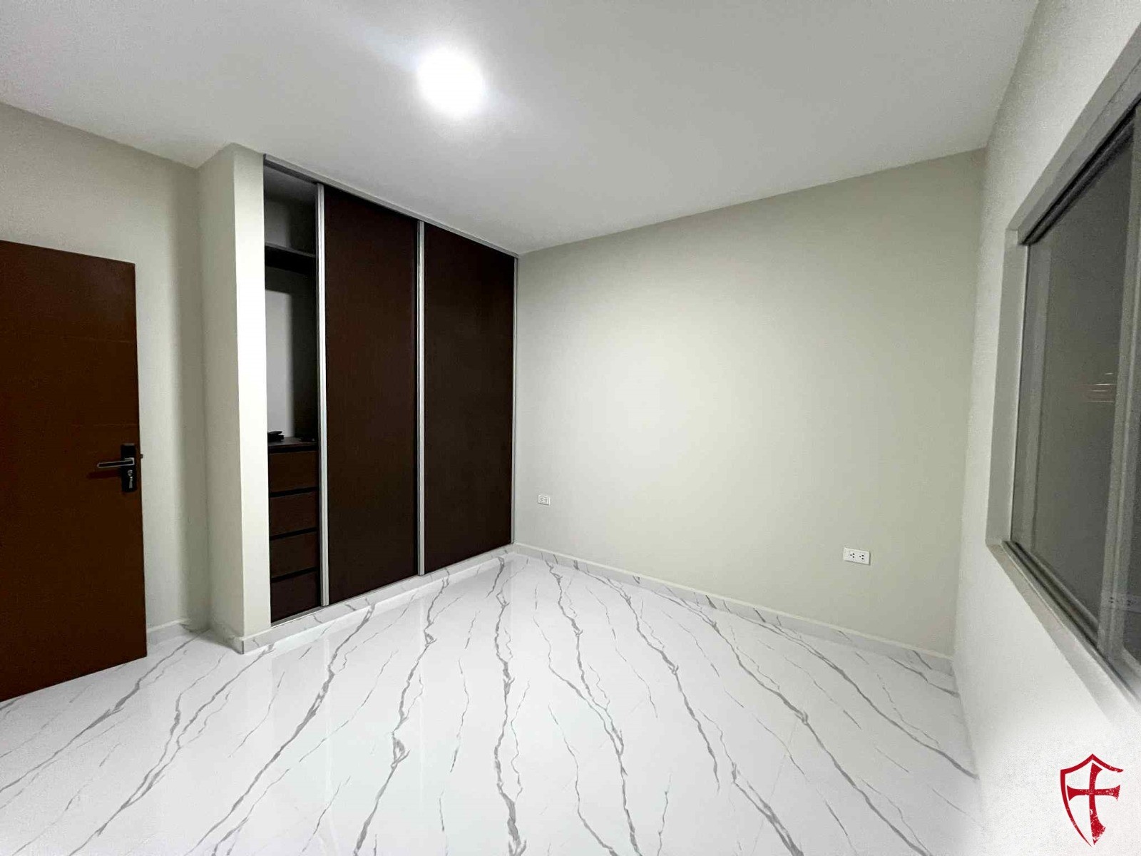 Casa en Carretera Norte en Santa Cruz de la Sierra 3 dormitorios 2 baños  Foto 10