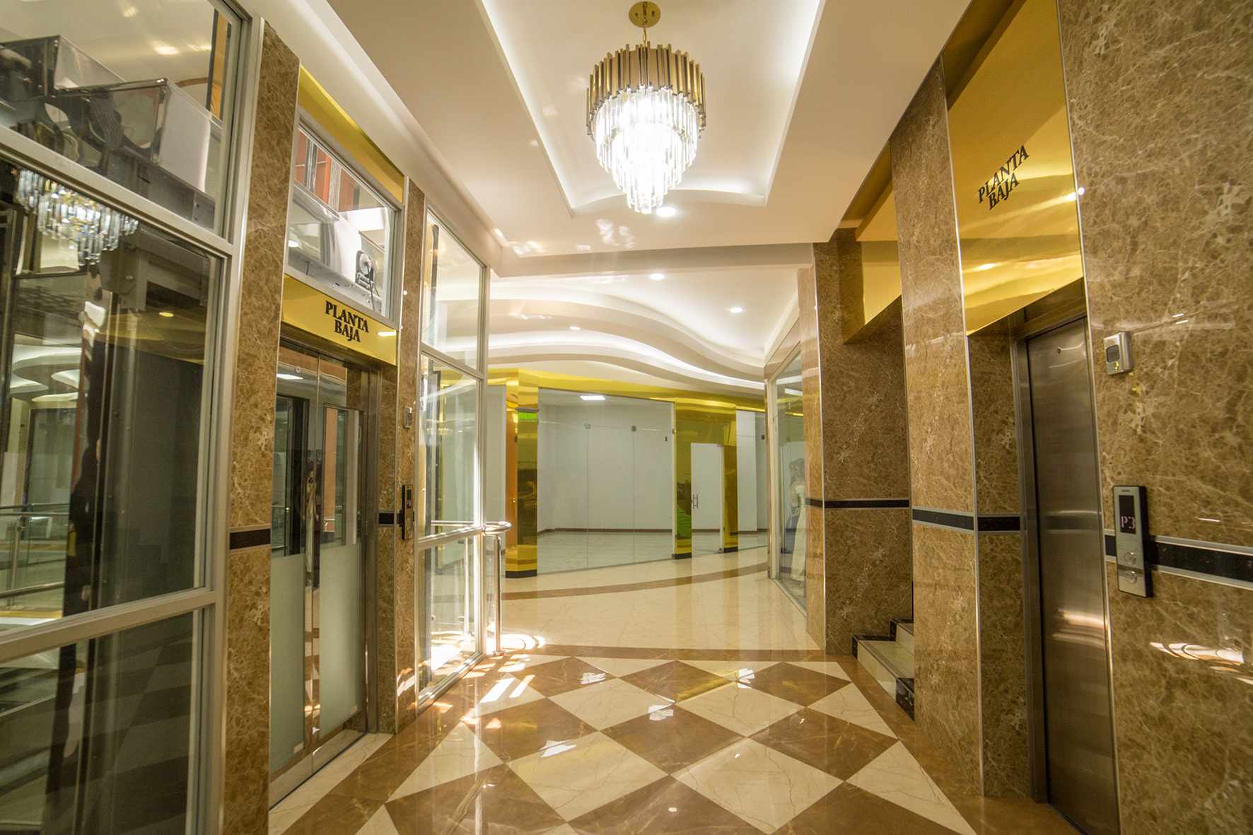 Oficina en AlquilerCalle Jordán entre 25 de Mayo y Esteban Arce Foto 20