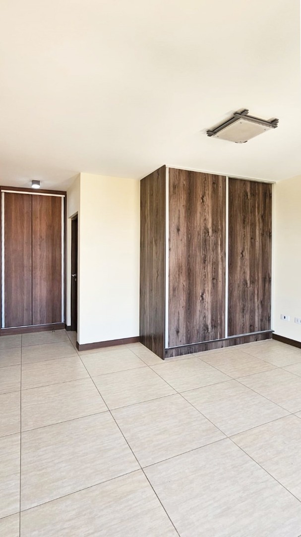 Departamento en Entre 2do y 3er anillo Oeste en Santa Cruz de la Sierra 2 dormitorios 1 baños 1 parqueos Foto 11