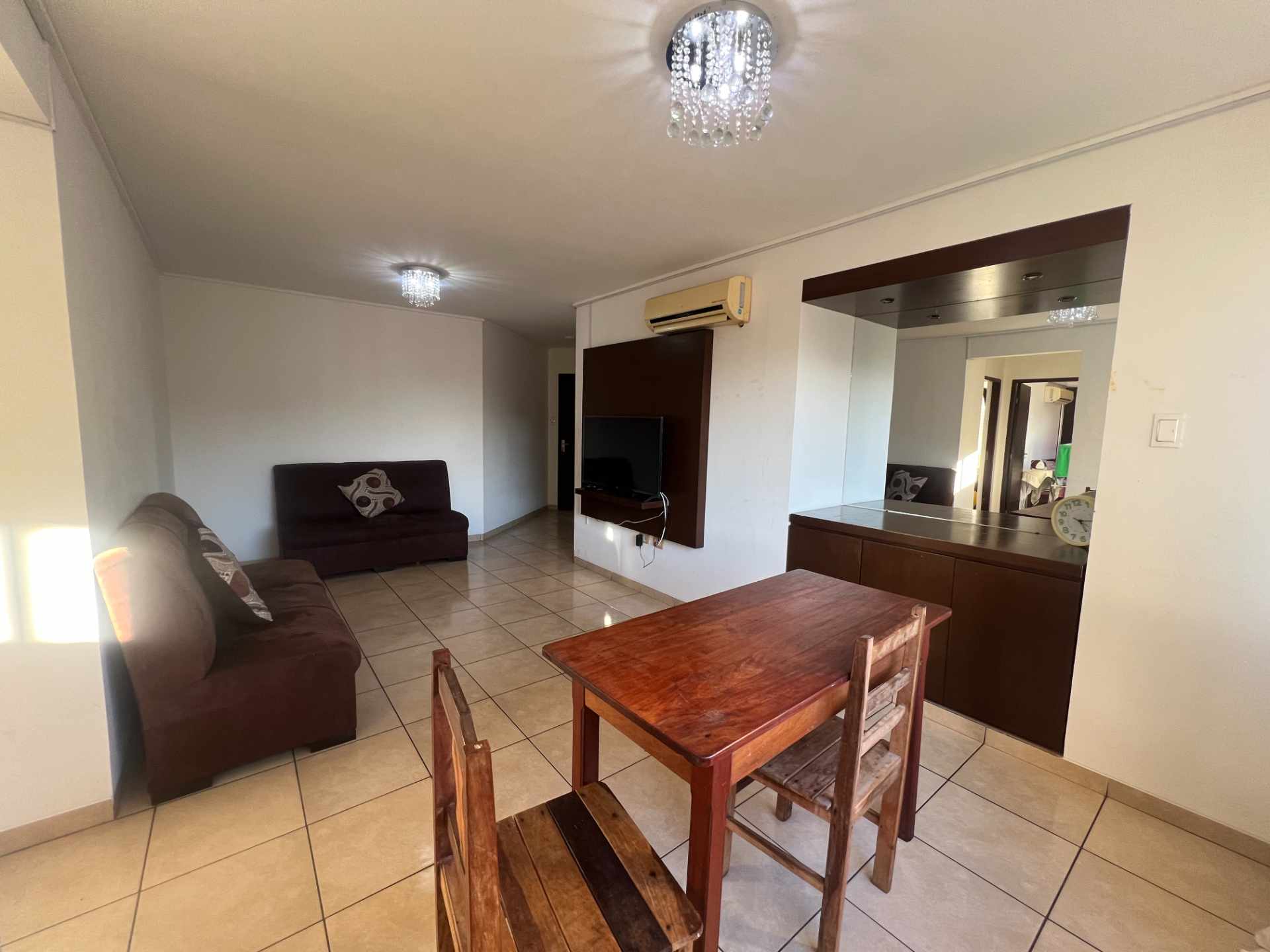 Departamento Doble Vía a La Guardia entre 5to y 6to anillo Foto 2