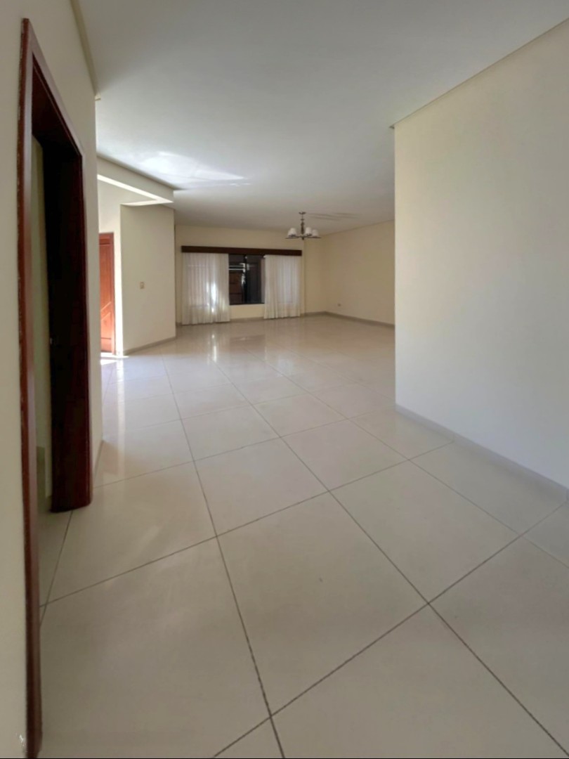 En Alquiler a $us 1,500 Foto 22