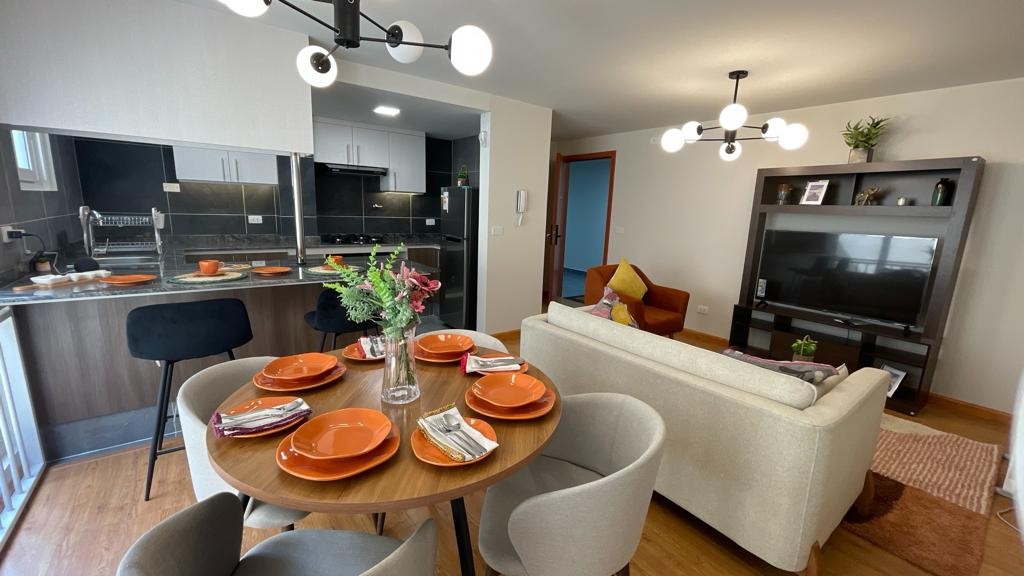 Departamento en AlquilerDEPARTAMENTO EN ALQUILER AMOBLADO Y EQUIPADO EN ACHUMANI 1 dormitorios 1 baños 1 parqueos Foto 1