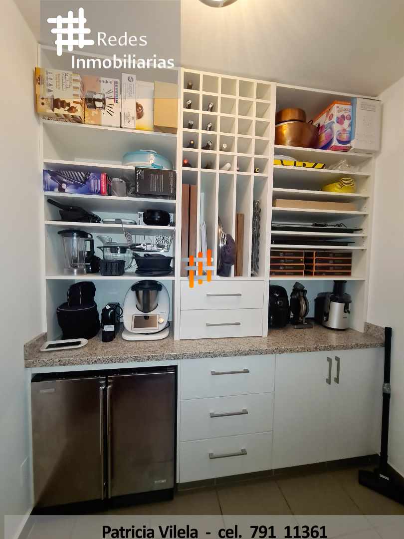 Departamento en Calacoto en La Paz 3 dormitorios 3 baños 2 parqueos Foto 8