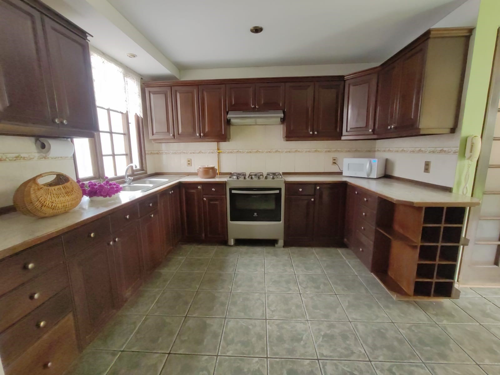 Casa en Achumani en La Paz 5 dormitorios 4 baños 3 parqueos Foto 16