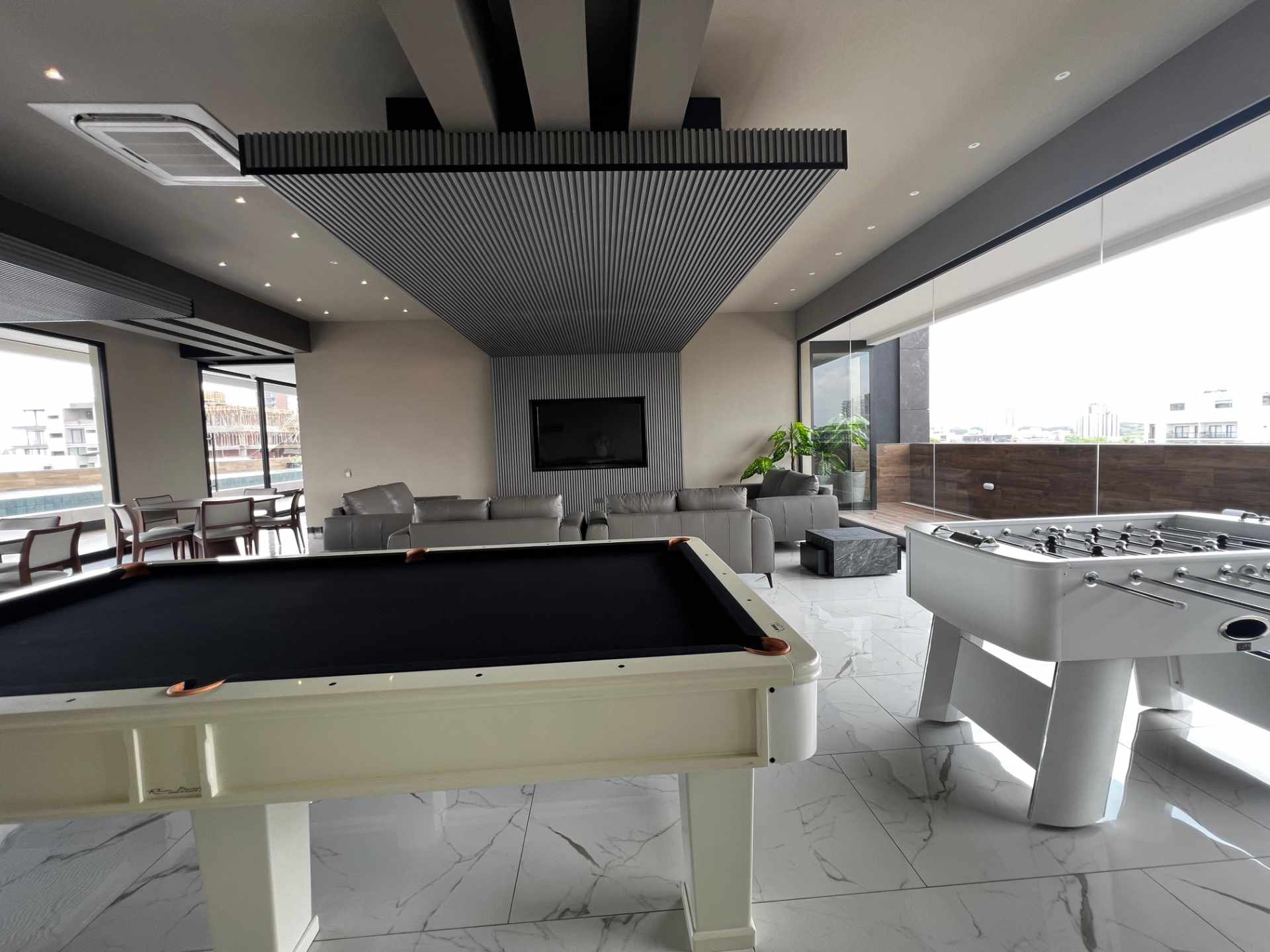 Departamento en AlquilerBARRIO EQUIPETROL CALLE 6 Foto 3